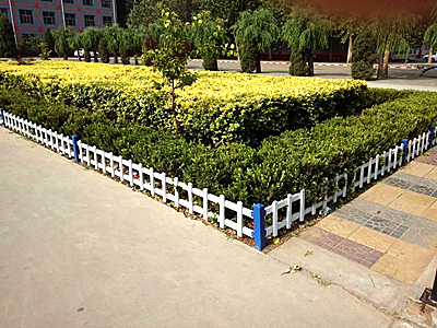 草坪护栏 - 币游图片1