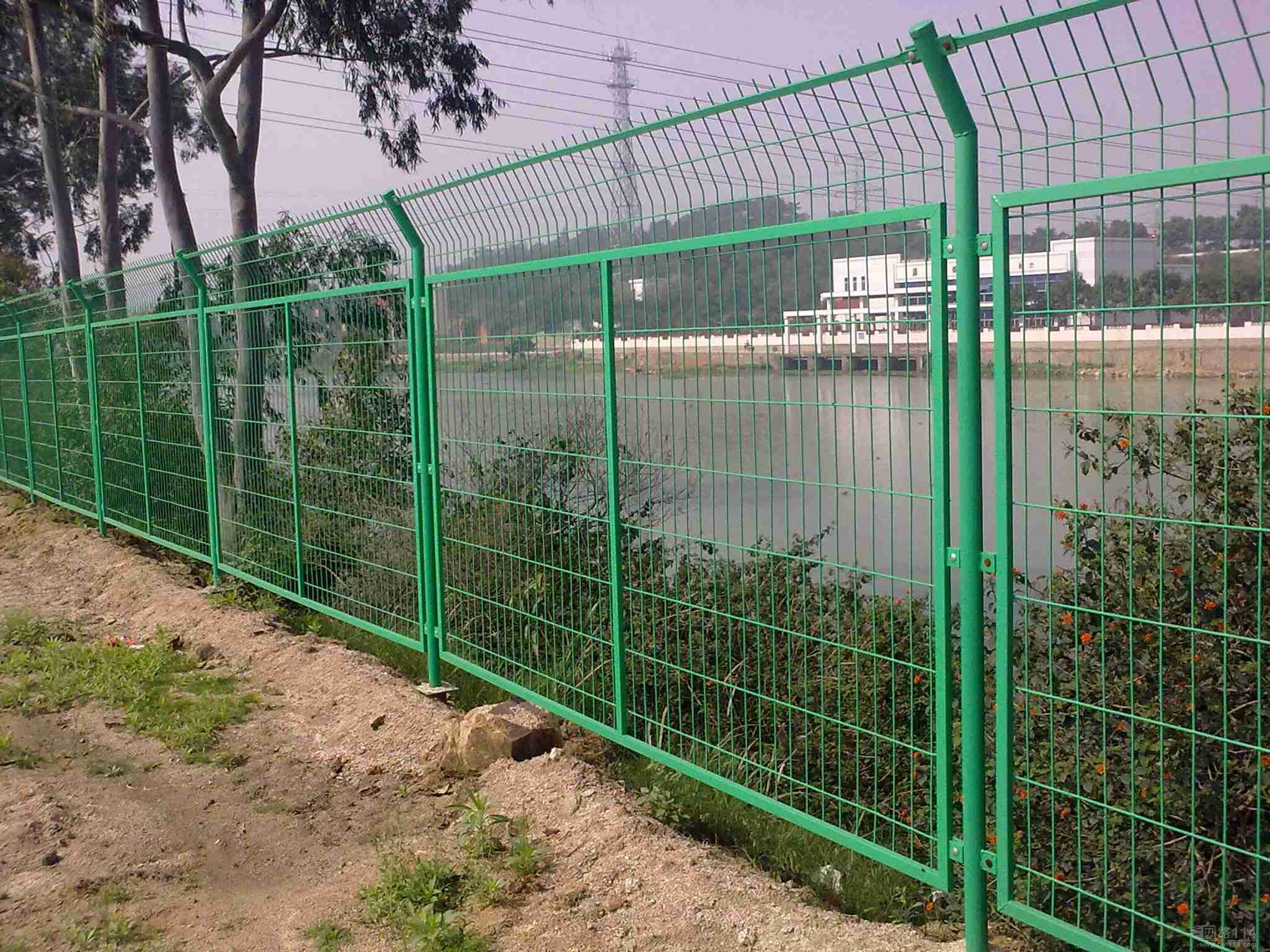 河流护栏网图片4